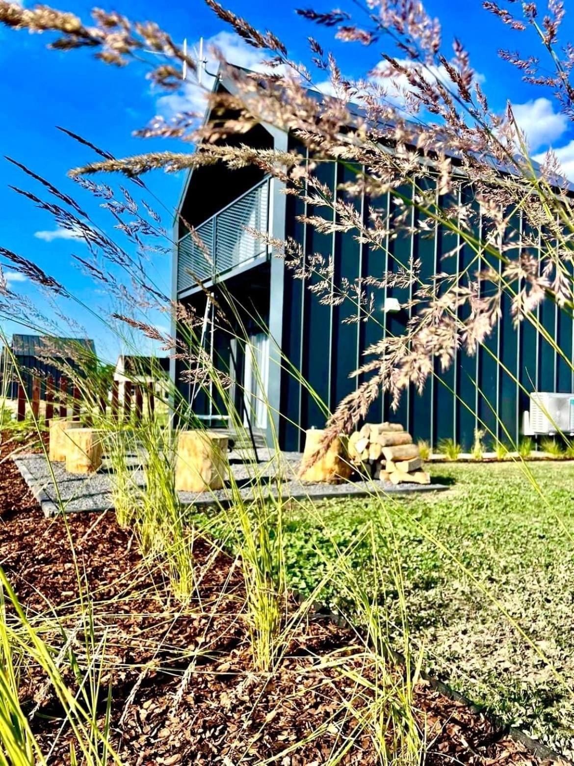 Wioska Wakacyjna Radawa Hotel Bagian luar foto